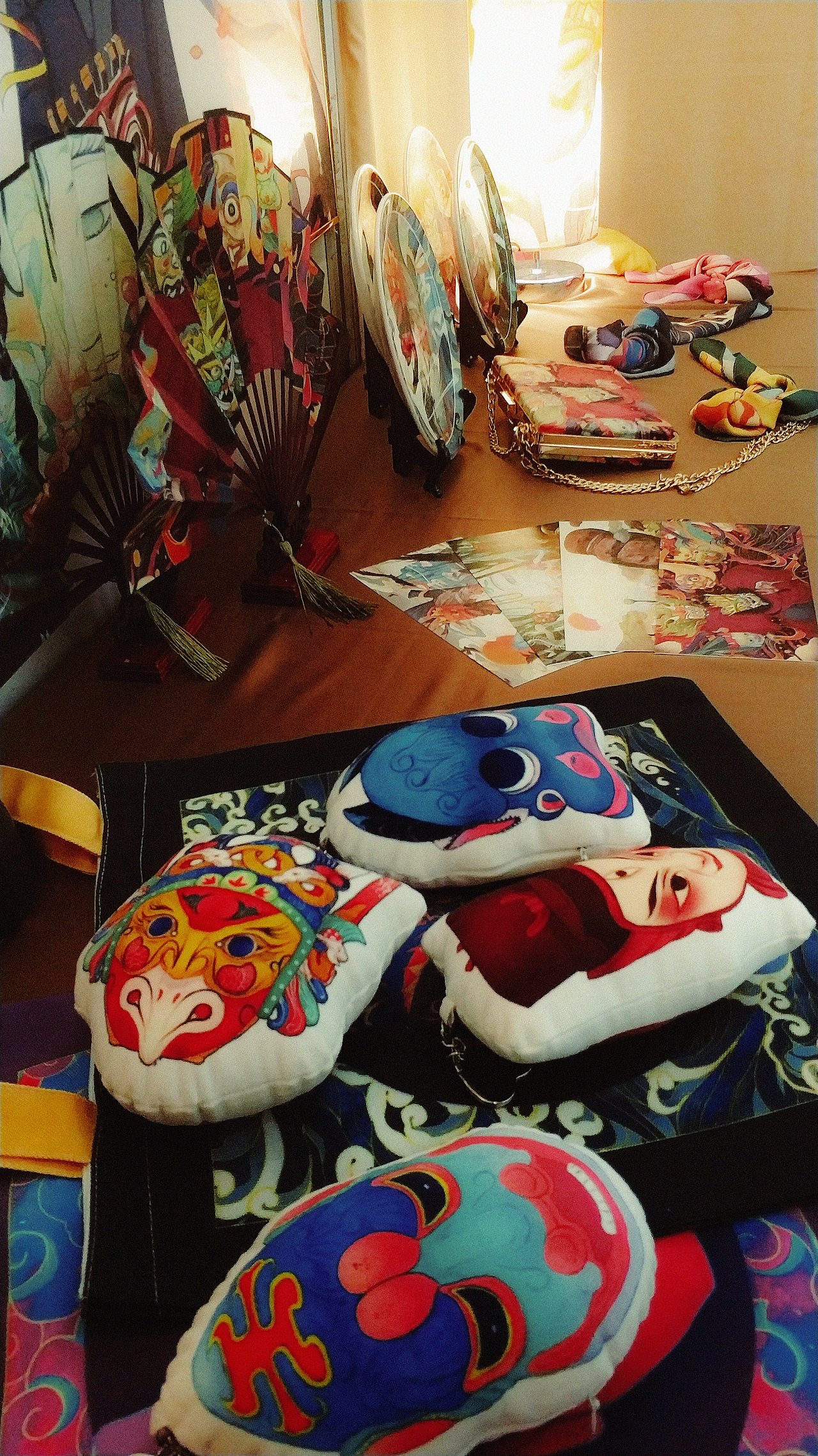 本科毕设作品|中国民间面具主题插画《千面万画》