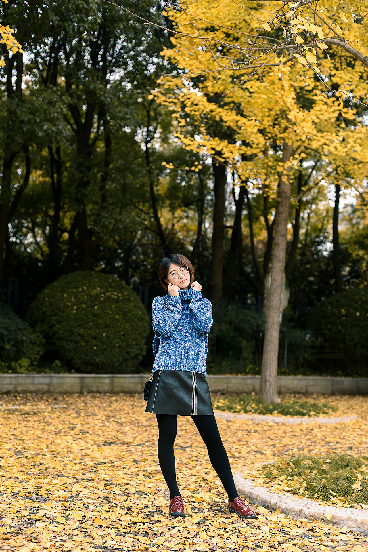 约拍|那片落叶 · 那个她