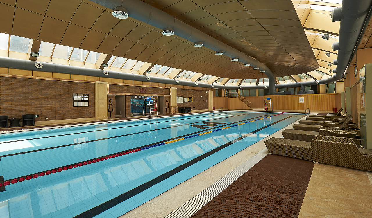 健身房室内场景拍摄 空间摄影 运动场所 游泳馆