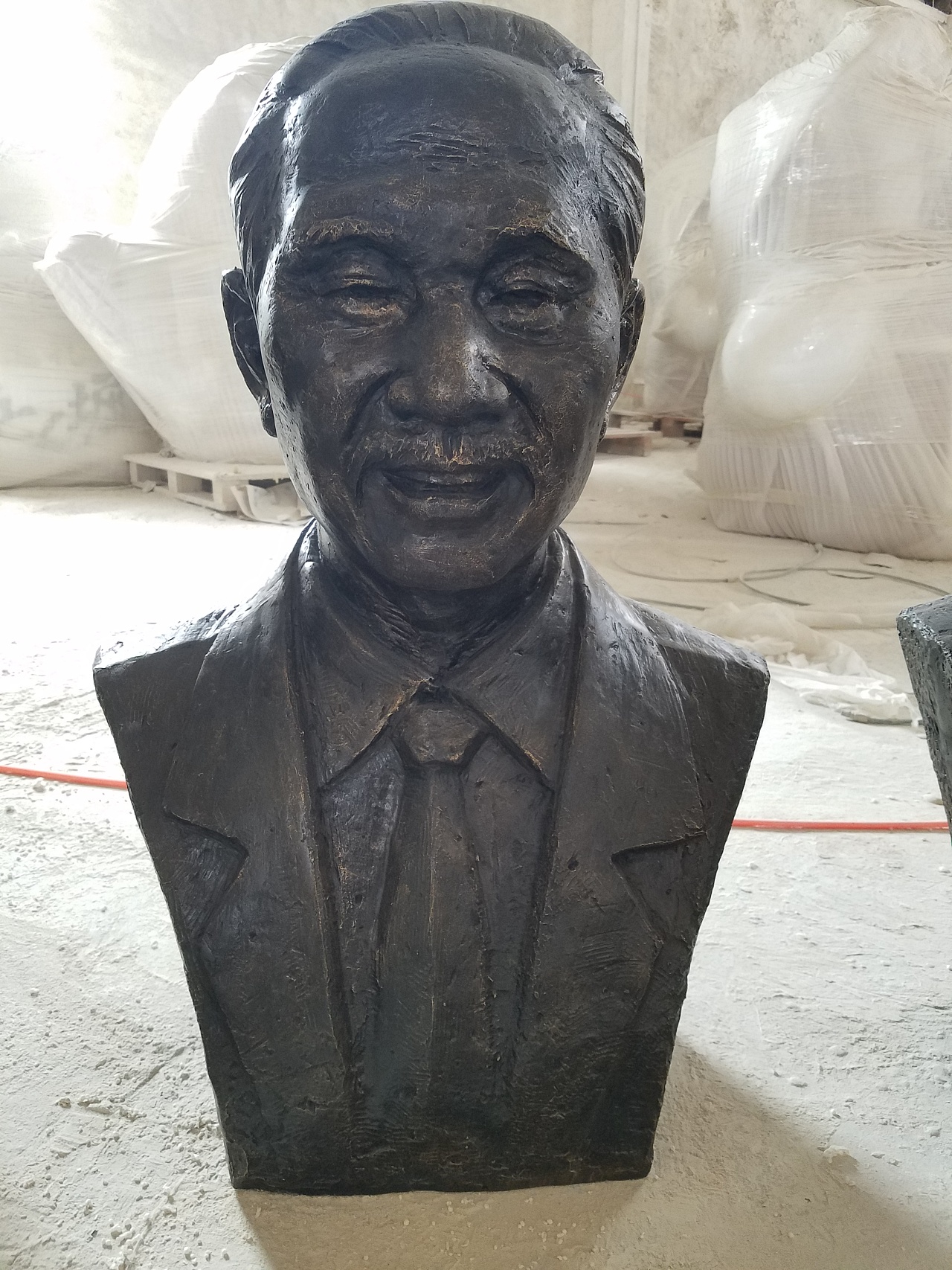 玻璃钢半身人像雕塑仿铜人物名人雕像定制校园公园摆件|纯艺术|雕塑