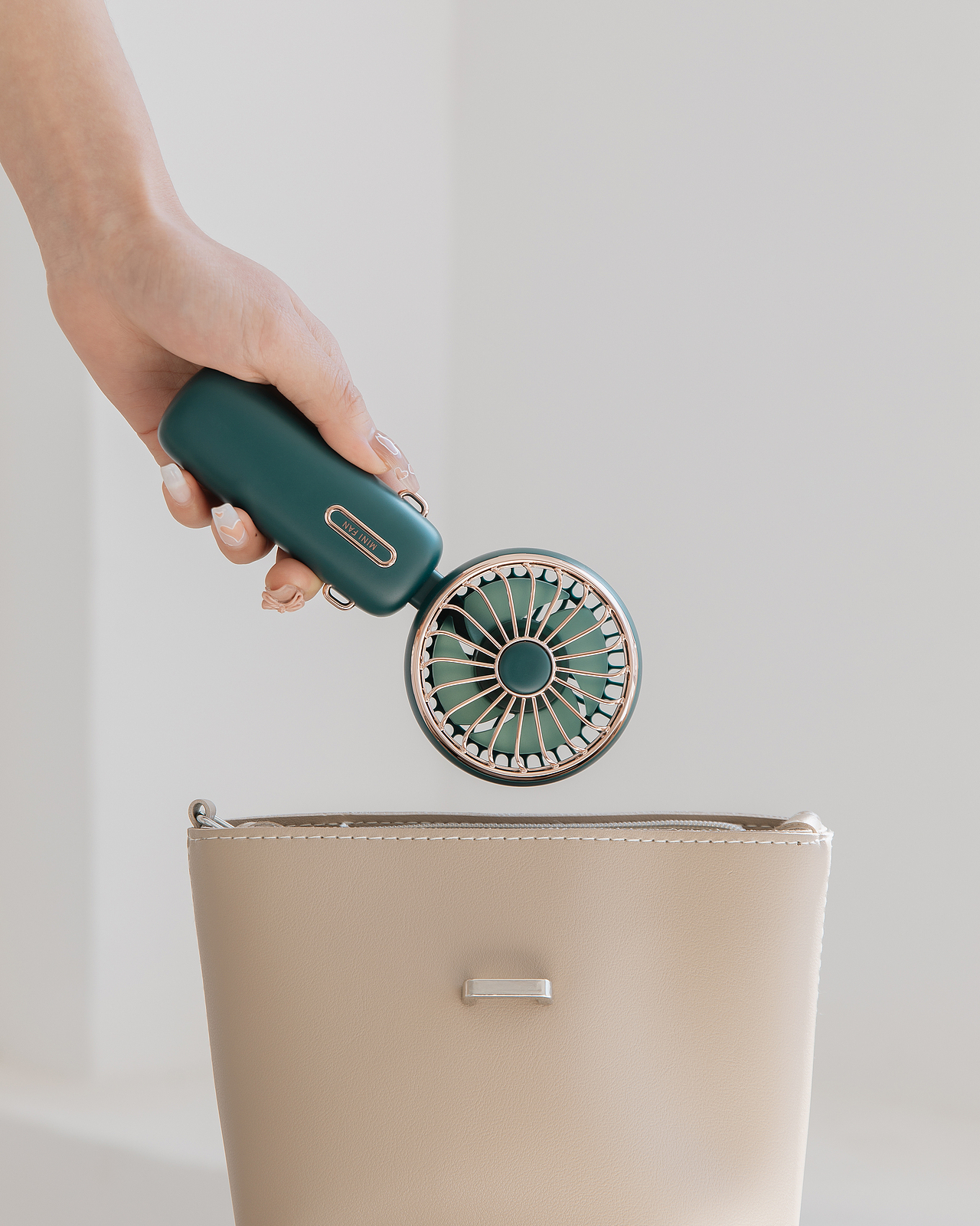 手持挂脖小风扇（图ZMjQ3OTg5OTQ0） - 生活用品 - 站酷设计师SenseMaRz原创素材 - 站酷ZCOOL