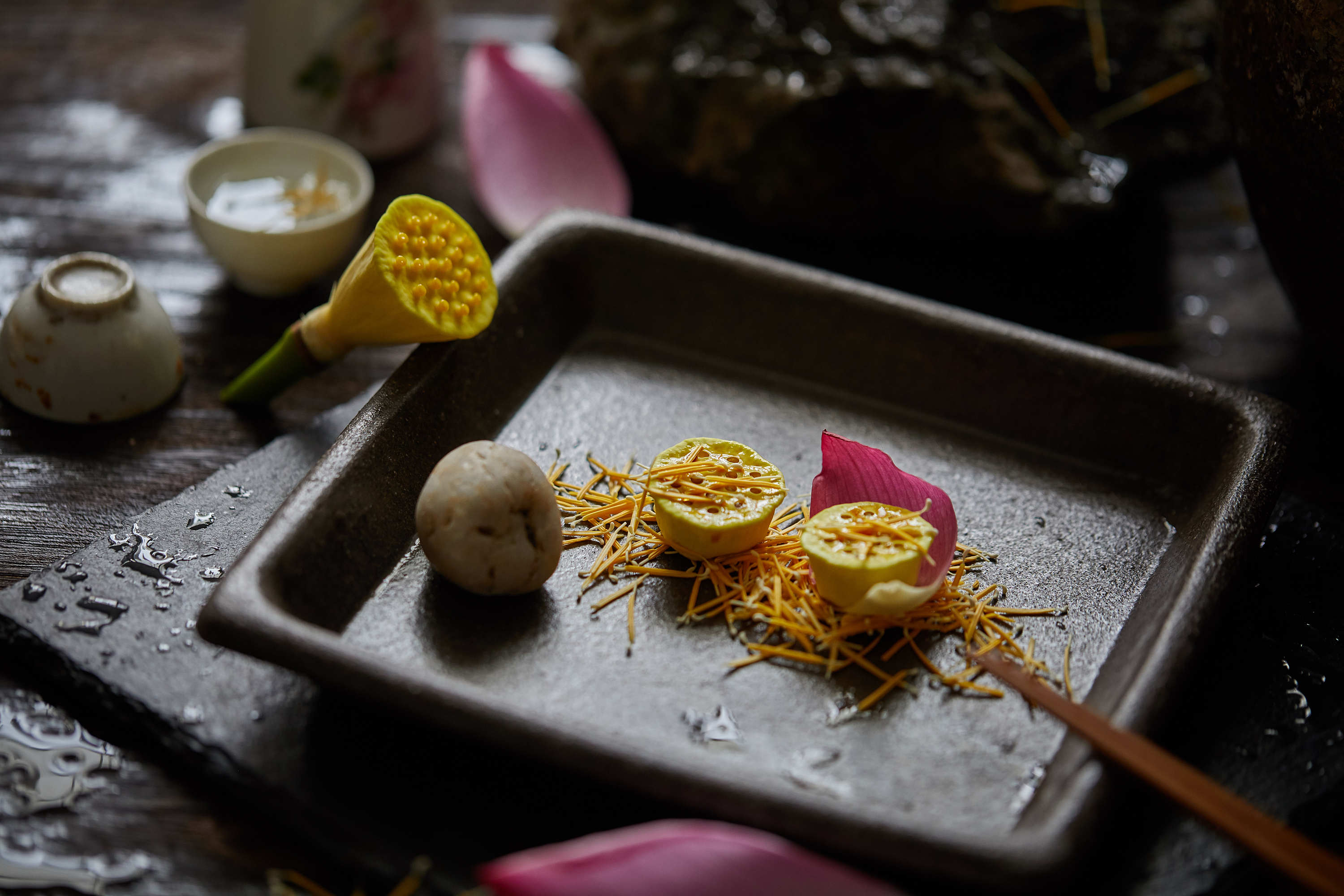 山家清供|碧筒酒,莲房鱼包