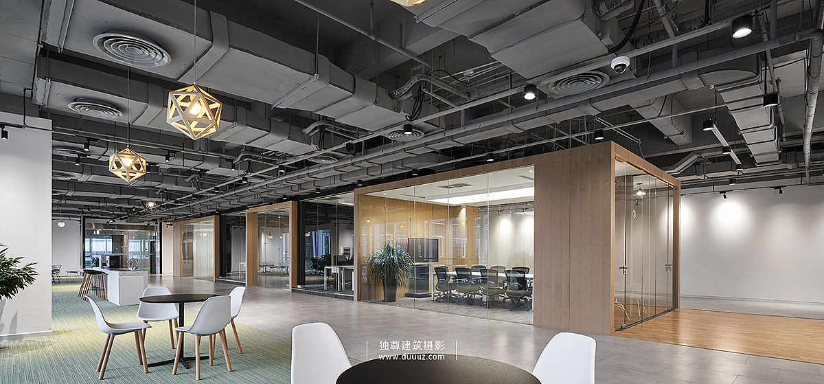 独尊建筑摄影 : 越行,越趣 | 苏州前途汽车办公楼