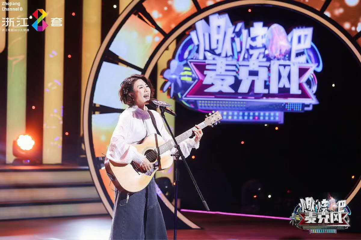 燃烧吧麦克风qp（图ZMjI3MDg4OTY4） - 舞台美术 - 站酷设计师哈尔滨邱鹏原创素材 - 站酷ZCOOL