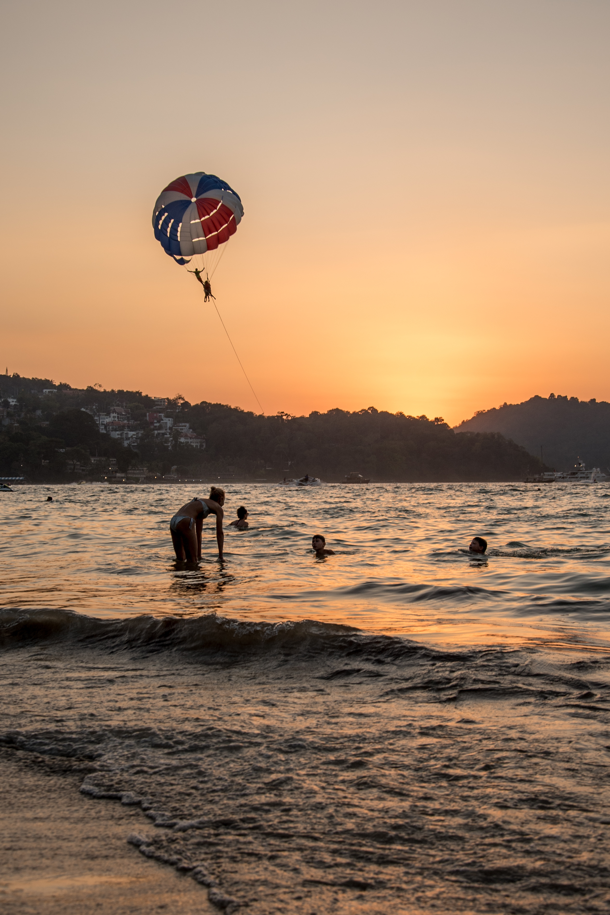 泰国普吉巴东日落