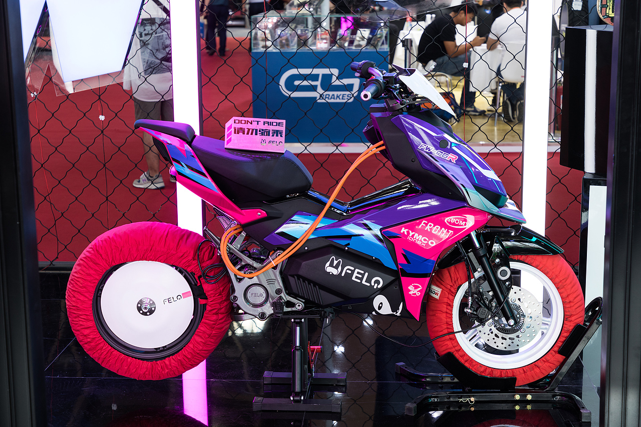 2021北京国际摩托车展览会（图ZMjU3NjAxNzQ0） - 人文/纪实摄影 - 站酷设计师海阳荣光原创素材 - 站酷ZCOOL
