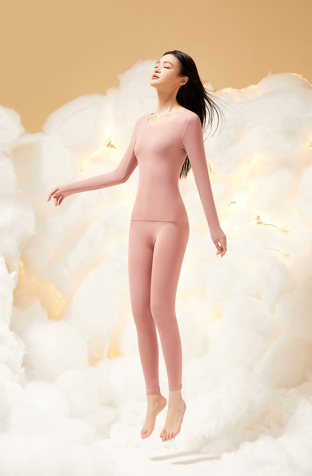 这样拍保暖看着真的很舒服（图ZMzcxODk2MTIw） - 人像摄影 - 站酷设计师义乌艾斯文化传媒原创素材 - 站酷ZCOOL