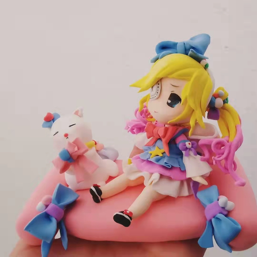 轻粘土 制作 粉色沙发上的小女孩