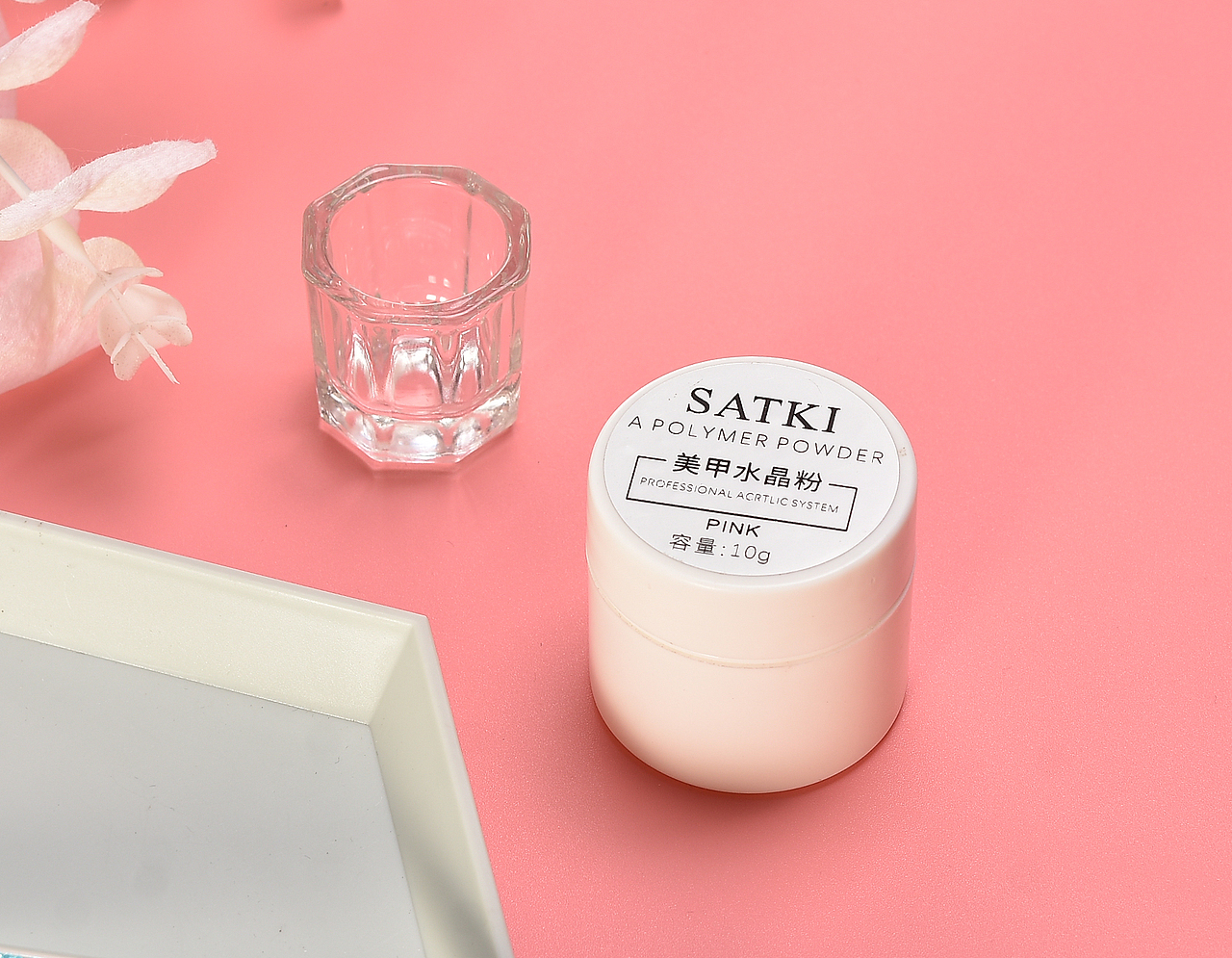 美甲水晶粉（图ZMTcwMjYwMzI0） - 产品摄影 - 站酷设计师海之南者原创素材 - 站酷ZCOOL