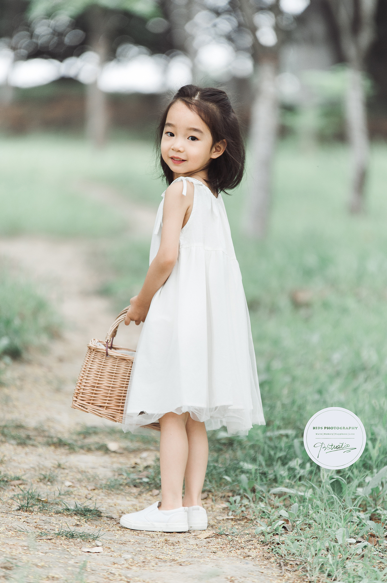 想要美美哒？那就生个女儿吧！（图ZMTc1ODM1NjE2） - 人像摄影 - 站酷设计师九三影社原创素材 - 站酷ZCOOL