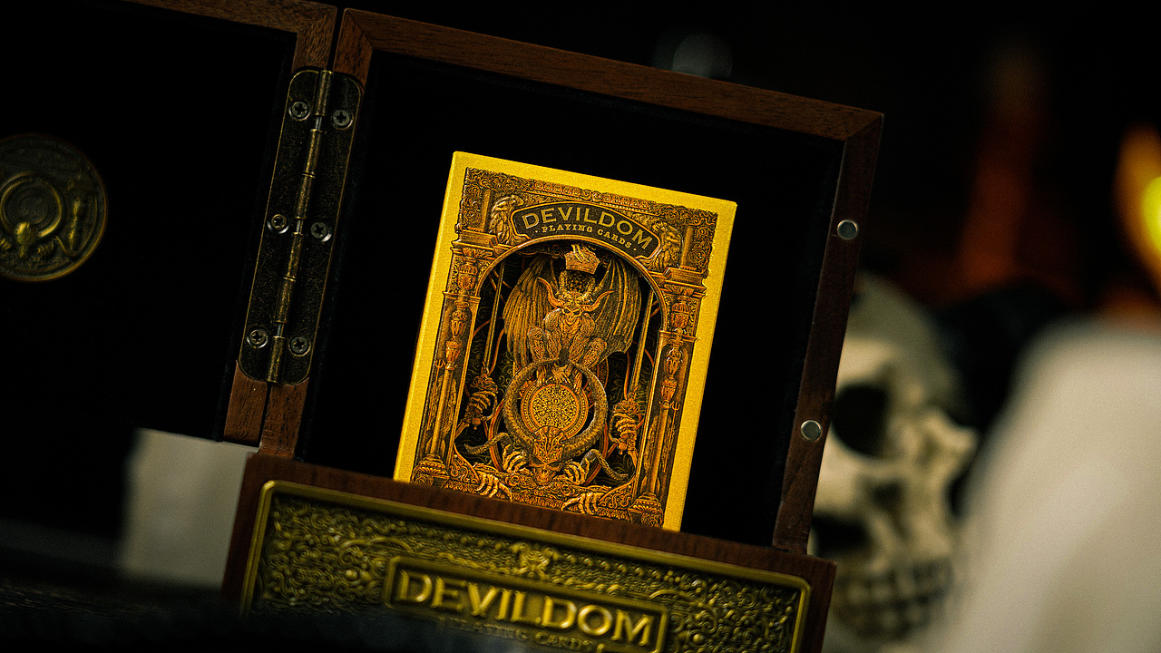 Devildom 恶魔收藏纸牌扑克皮盒木盒套装设计（图ZMzQyMjI0MDky） - 包装 - 站酷设计师ARK方舟扑克原创素材 - 站酷ZCOOL