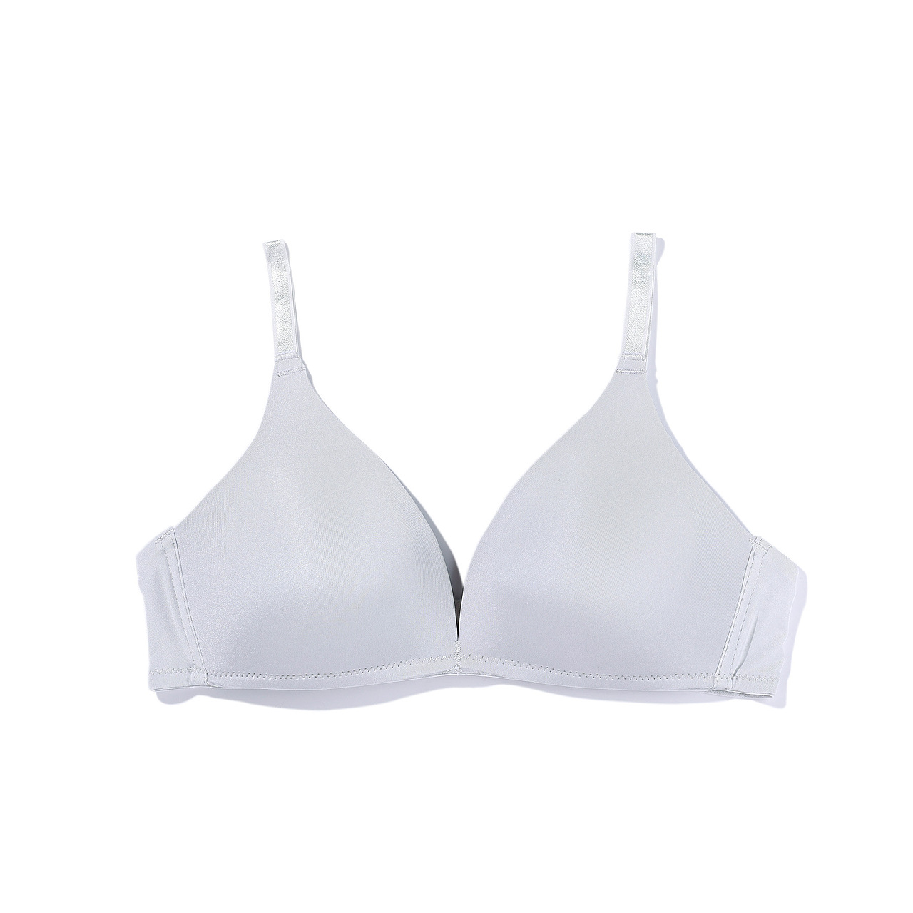 优衣库女士内衣白底静物