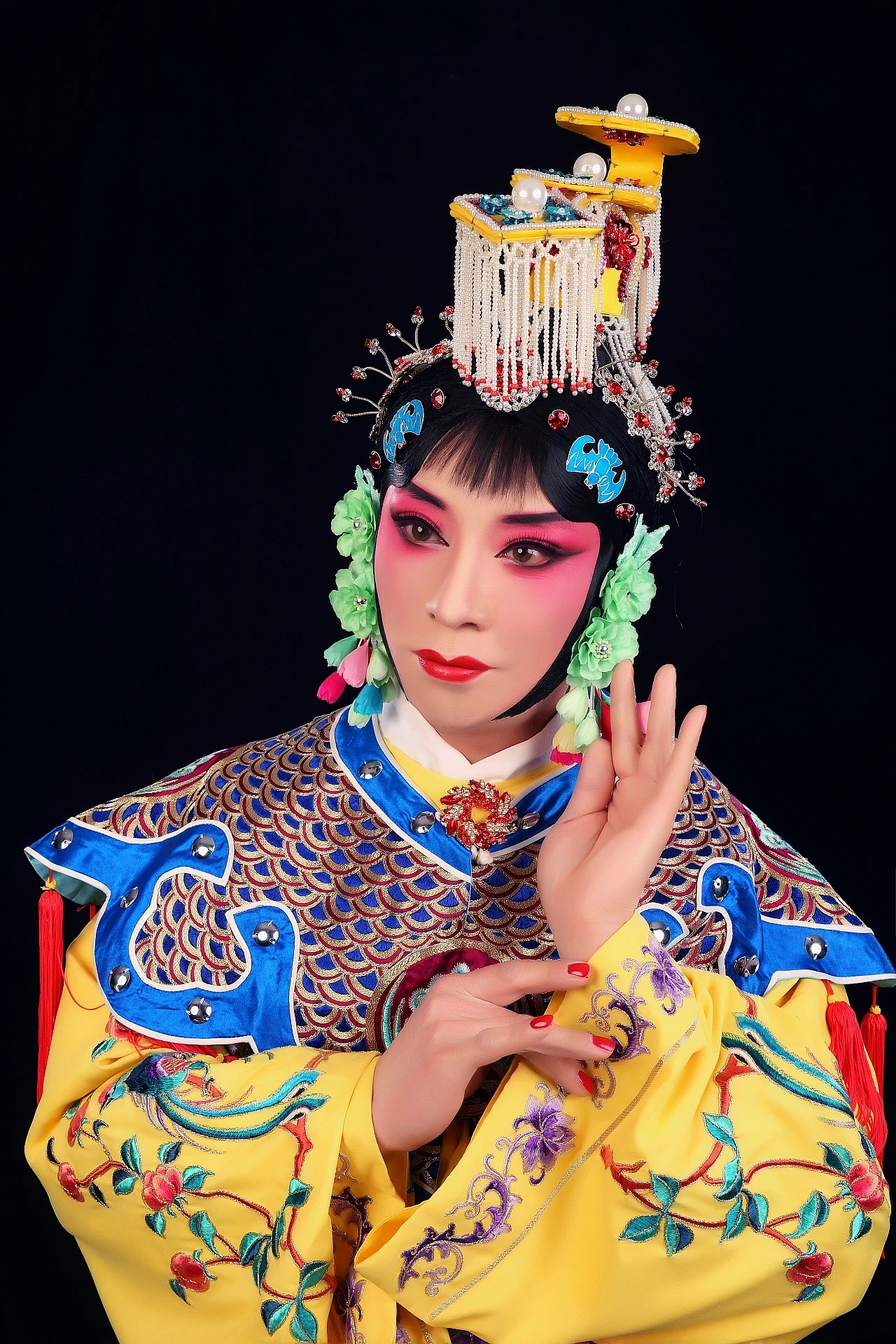 我的京剧照 京剧霸王别姬虞姬 戏曲人物刀马旦武旦（图ZMzYzNDExNTE2） - 海报 - 站酷设计师我是我我又非我原创素材 - 站酷ZCOOL