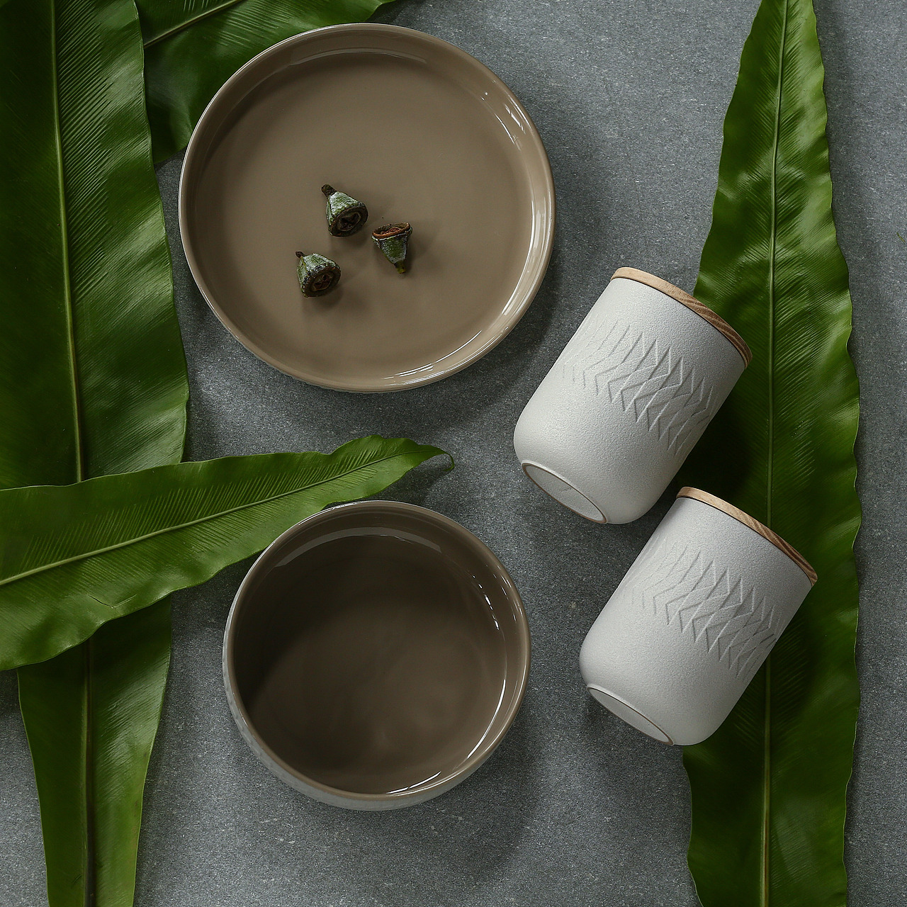 餐具摄影 | 陶瓷餐具实拍案例（图ZMzU4NDg3NzY4） - 产品摄影 - 站酷设计师几时摄影原创素材 - 站酷ZCOOL