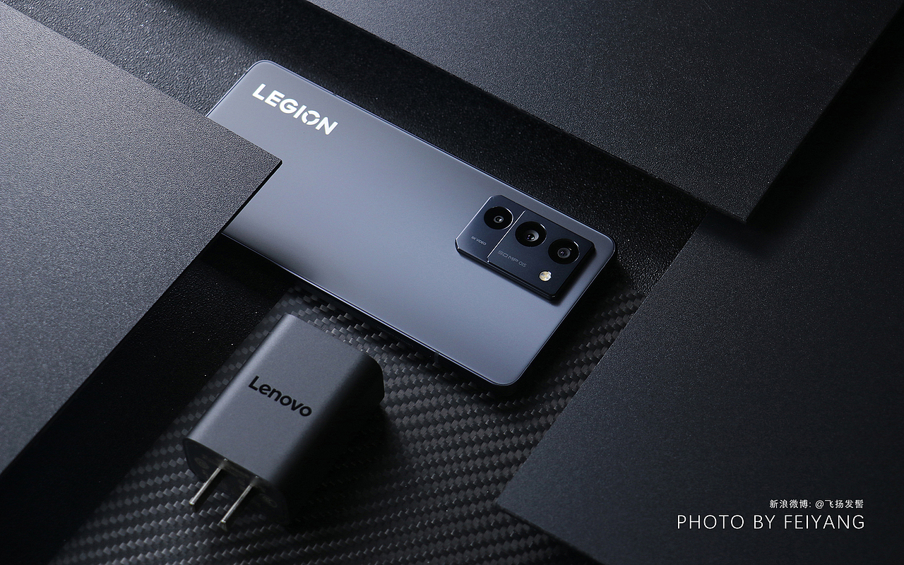 联想拯救者y70「钛晶灰」