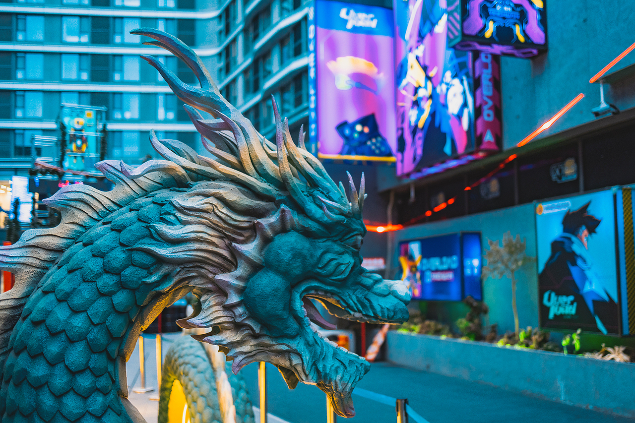 银川悠阅城:赛博朋克打卡地