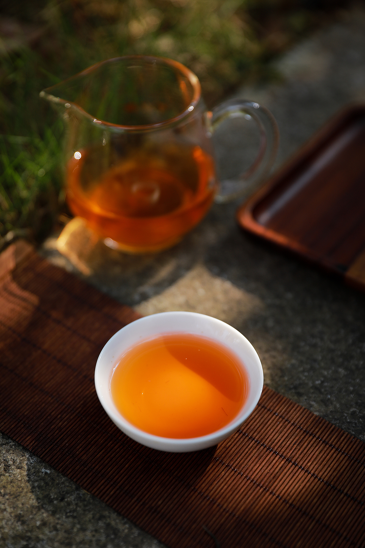 普洱茶-2013年春尖（图ZMjk5OTE3OTg0） - 产品摄影 - 站酷设计师摄影师FISHZHOU原创素材 - 站酷ZCOOL