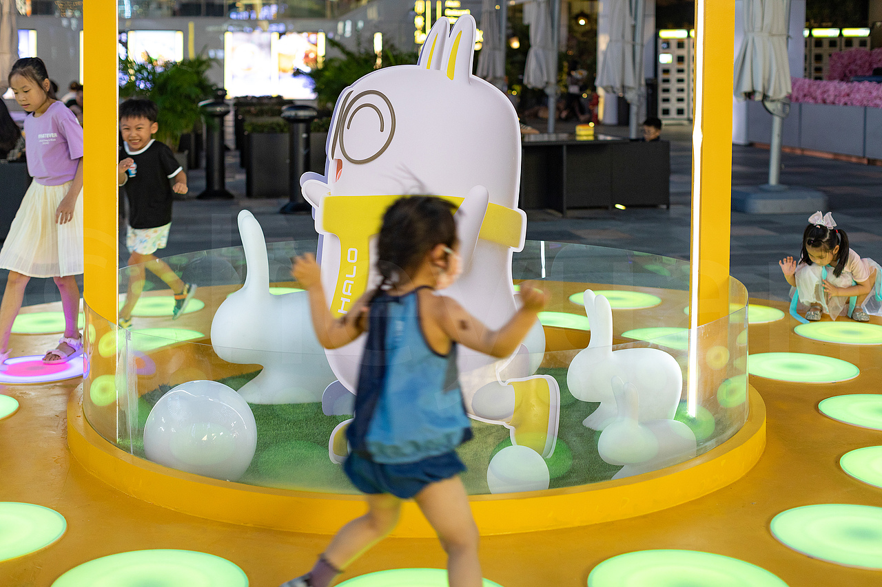 广场美陈活动摄影 人像互动摄影