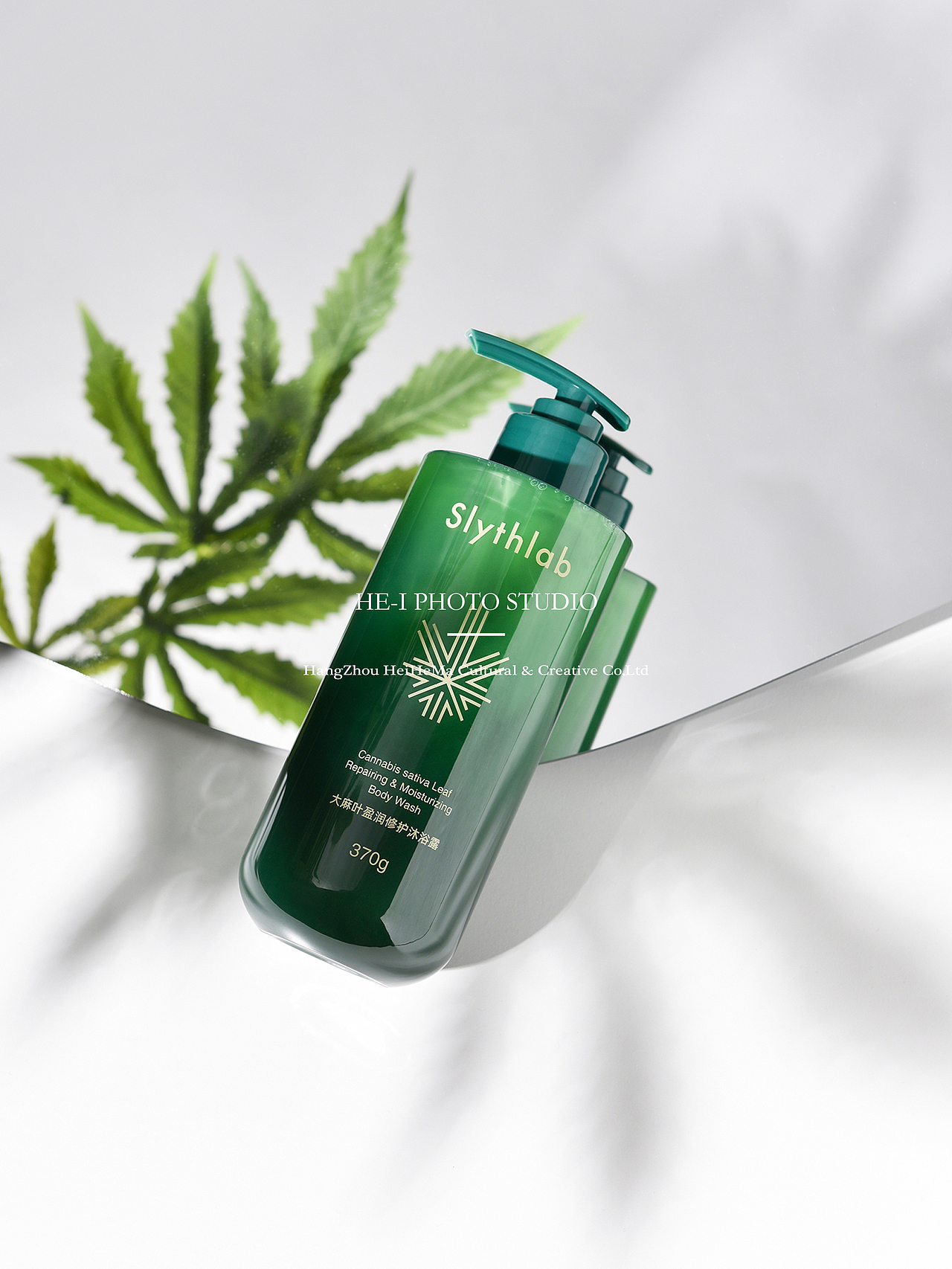 产品摄影「个人护理 沐浴露拍摄」黑和马