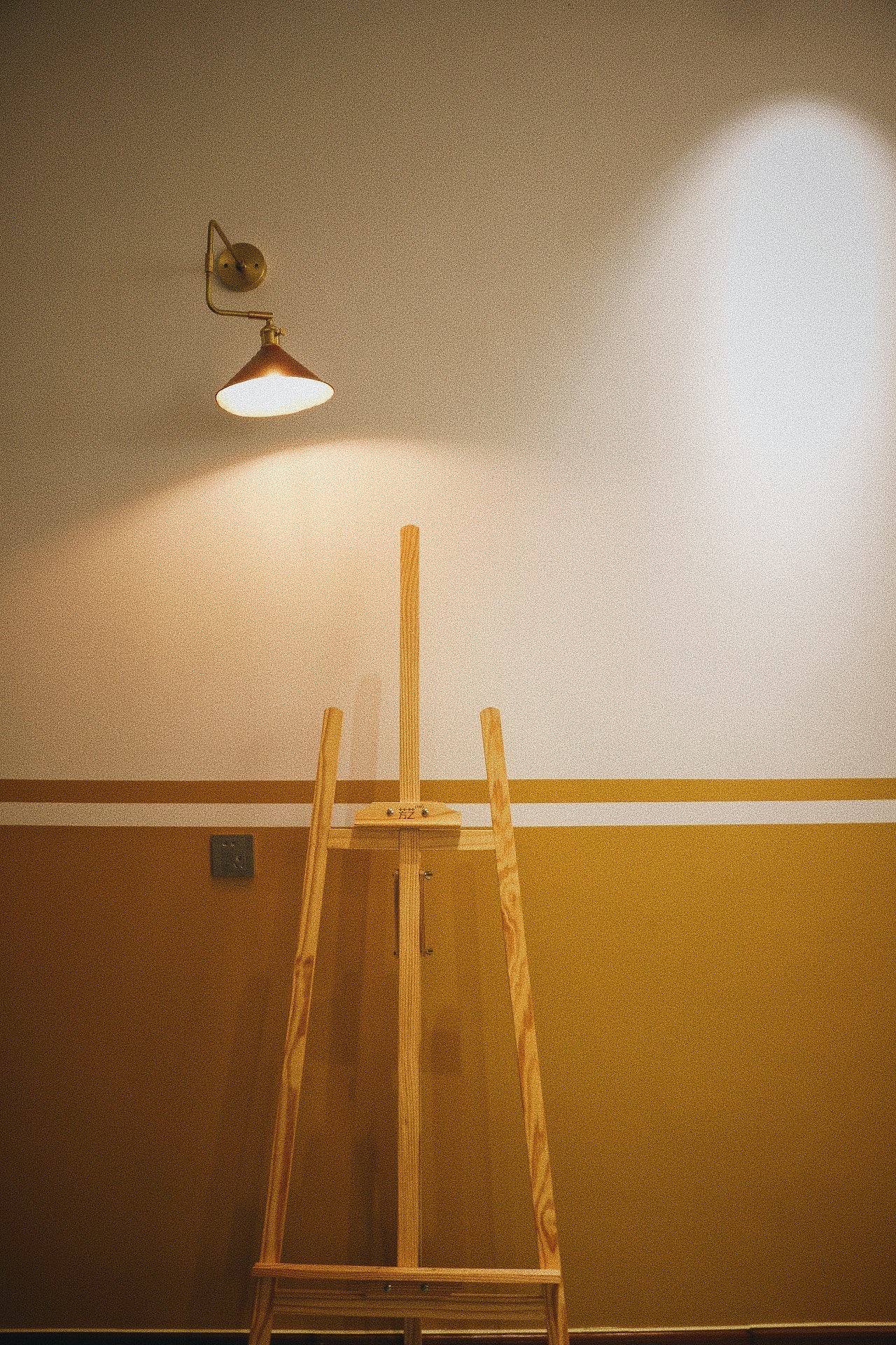 恬咖啡画廊的温柔梦想