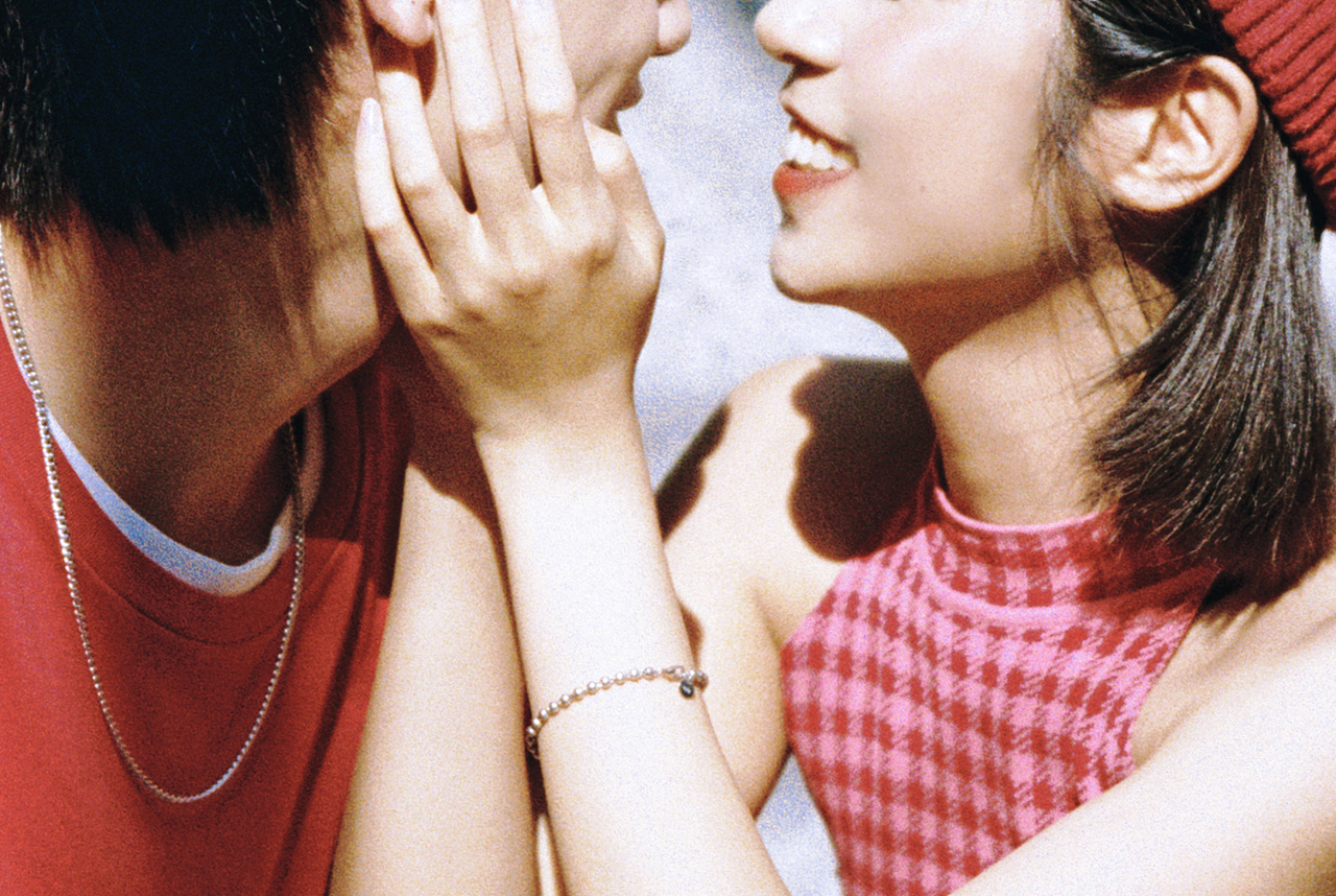 想在每个日落时分拥抱你