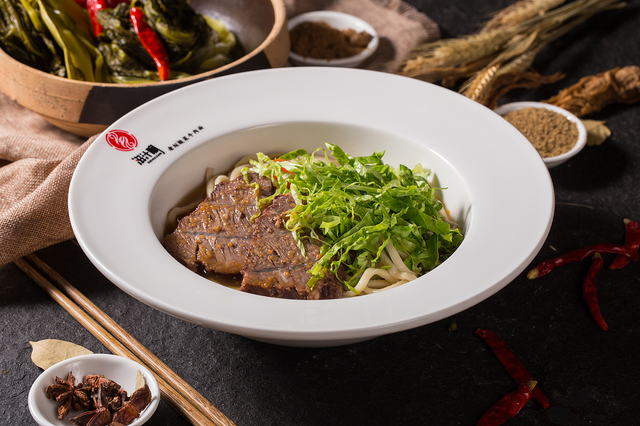 老坛酸菜牛肉面 | 桔子拾光美食摄影（图ZMTAzMDM1MTQ4） - 产品摄影 - 站酷设计师桔子拾光美食摄影原创素材 - 站酷ZCOOL