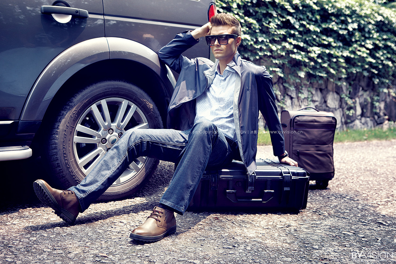 RVER 路宝-男鞋品牌广告拍摄（图ZMjIyNjM2OTA0） - 产品摄影 - 站酷设计师冰影视觉摄影原创素材 - 站酷ZCOOL