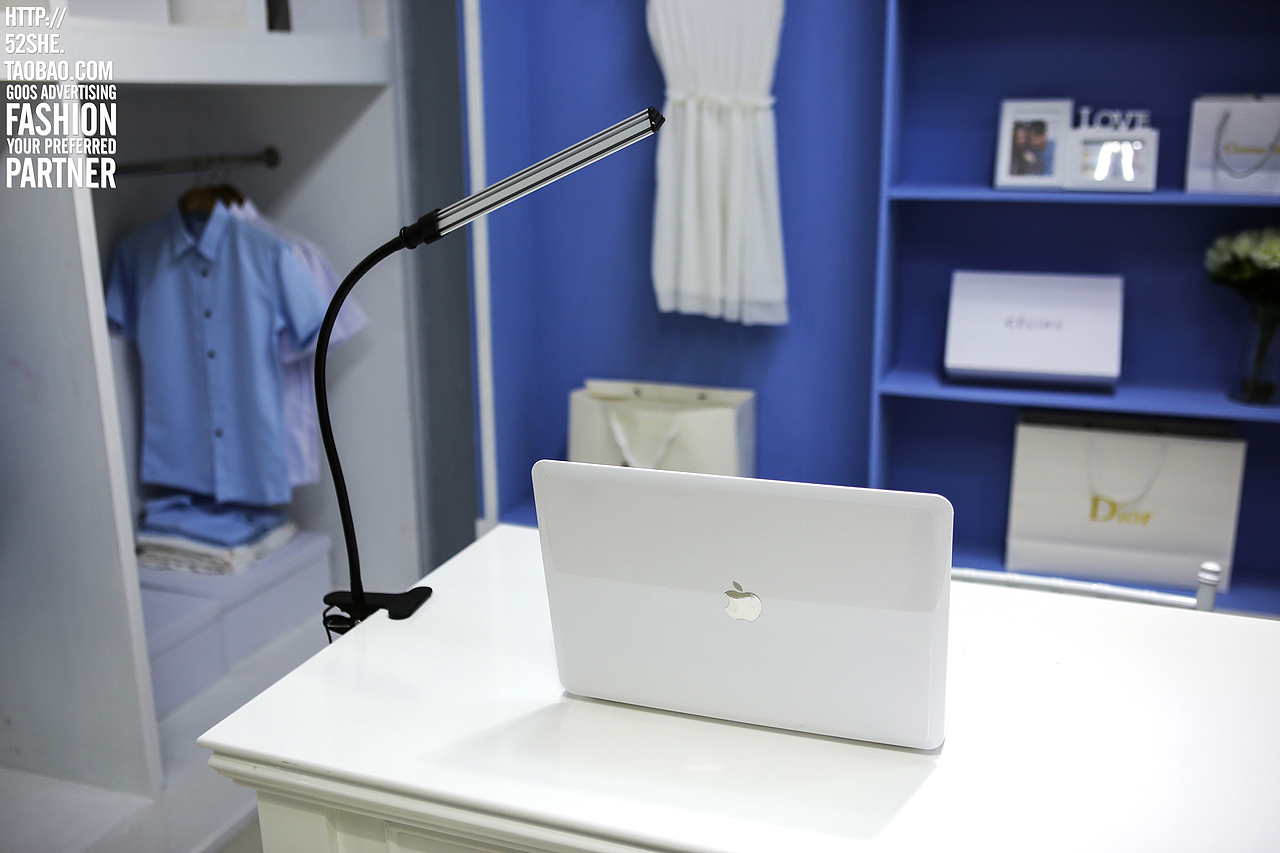 灯具灯饰 台灯夹灯灯饰场景拍摄 吊灯灯具灯饰图装饰创意灯饰拍摄（图ZNTI1OTU5MjQ=） - 产品摄影 - 站酷设计师古斯广告原创素材 - 站酷ZCOOL