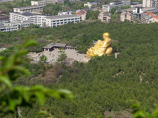 春日の千佛山