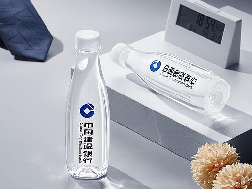 天地精华矿泉水 产品静物拍摄 | 凡仟文化 