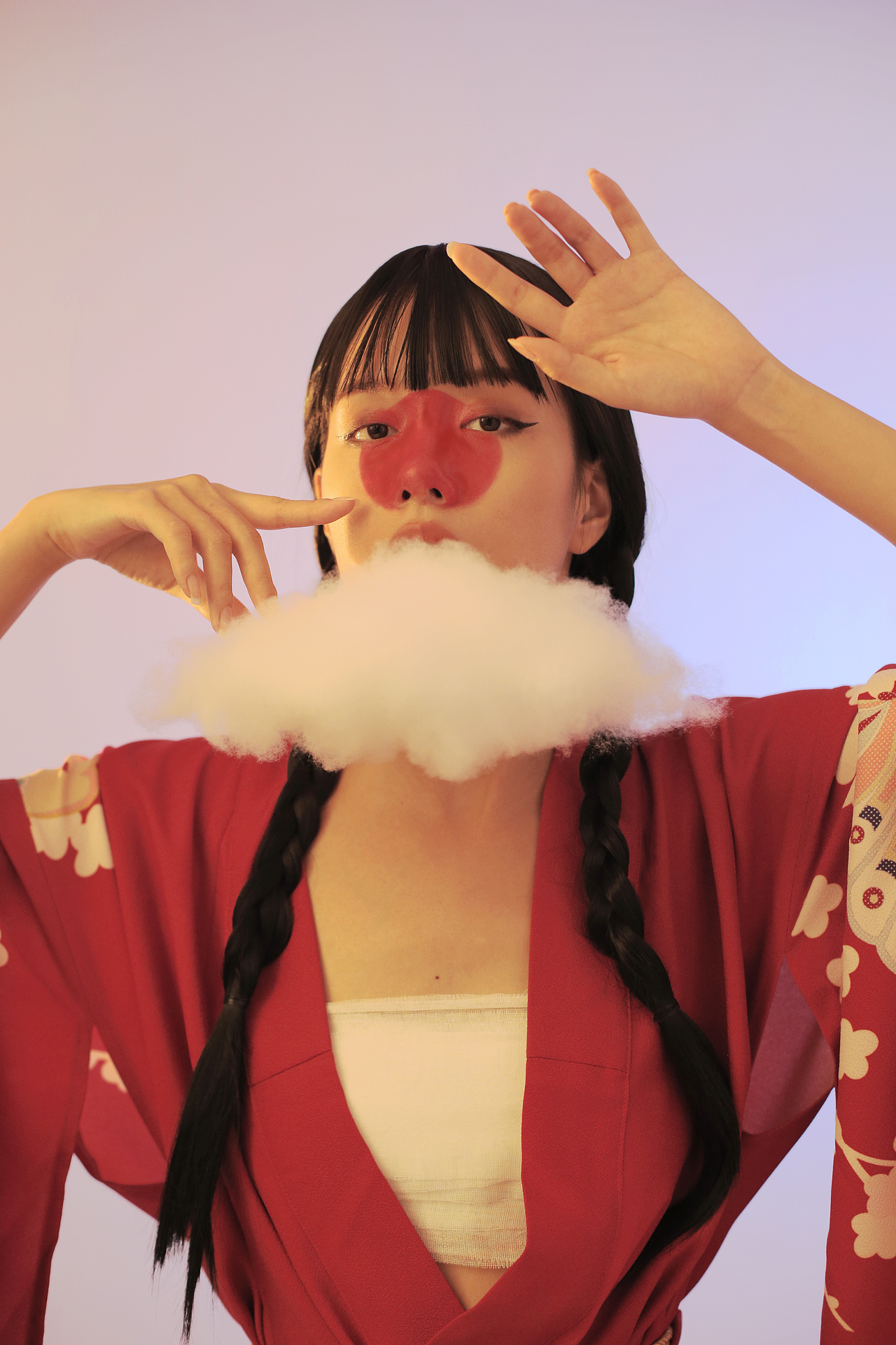 「 晓看天色暮看云 」