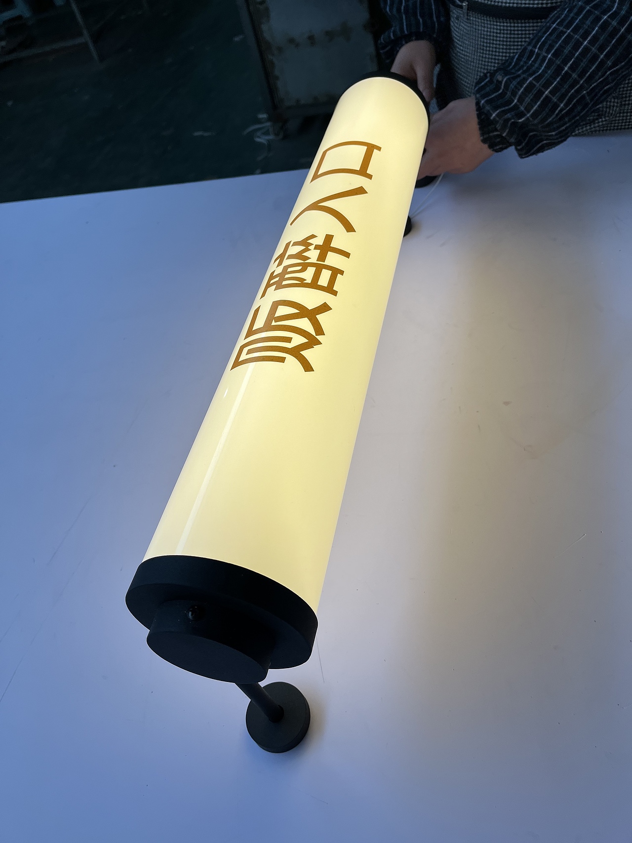 创意广告灯箱发光招牌logo（图ZMjkxMjU5MTg0） - 商业空间设计 - 站酷设计师苏州艺点点标识原创素材 - 站酷ZCOOL