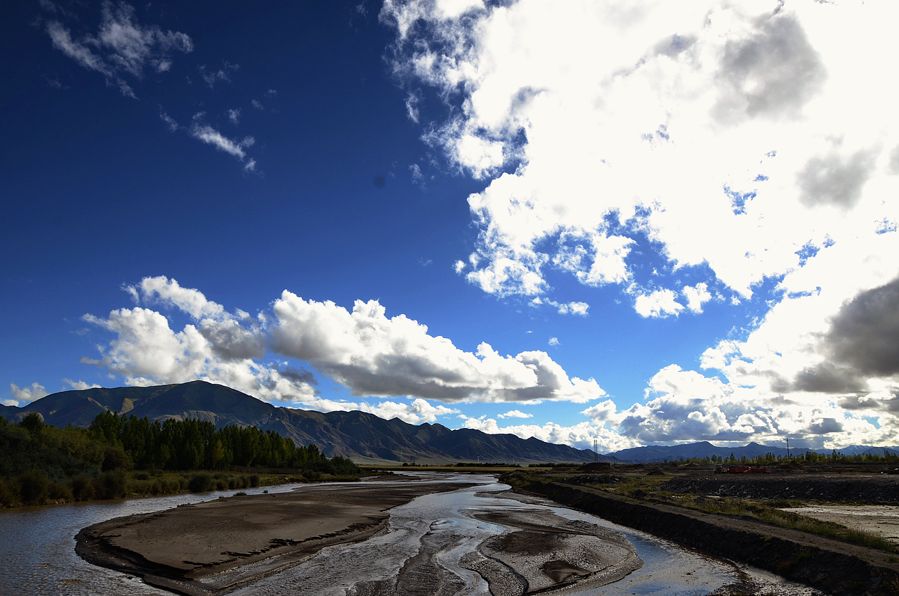 9月通往西藏的路