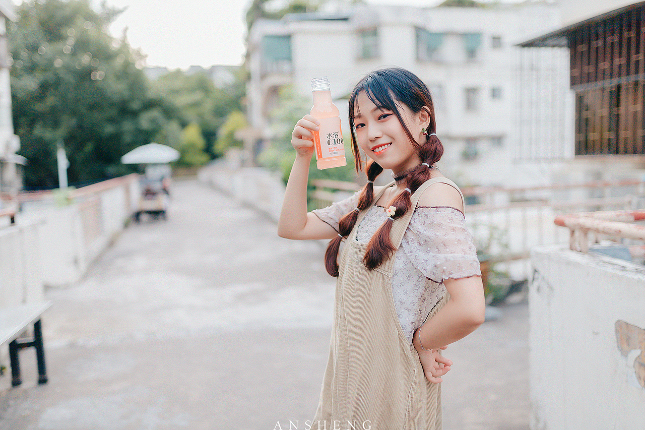 今天的可爱是来自青橙色的“wink”喔~（图ZMjE4NjY4Nzcy） - 人像摄影 - 站酷设计师玩摄影的安生原创素材 - 站酷ZCOOL