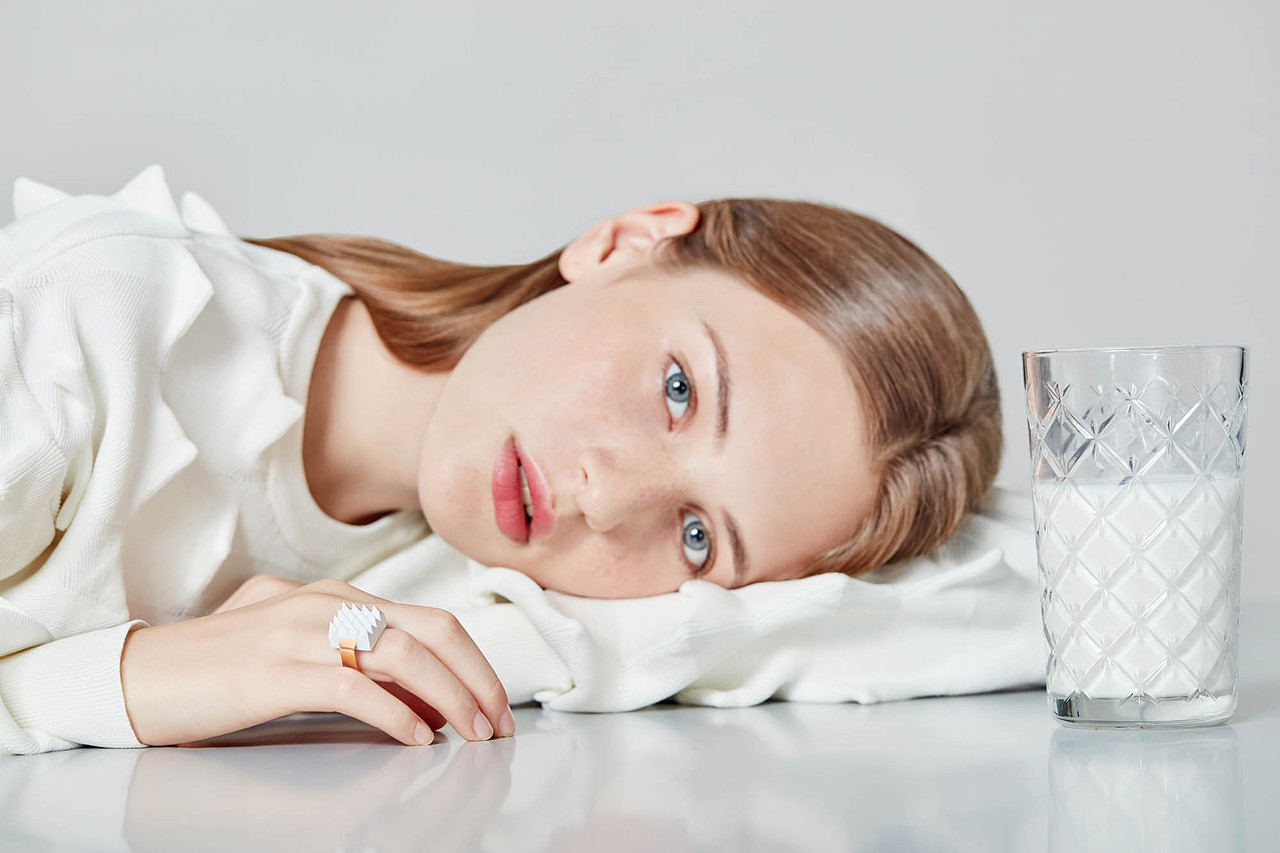 维恩视觉|Hunger Studio饰品（图ZMjE1OTg1MzA0） - 时尚/艺术摄影 - 站酷设计师venstudio原创素材 - 站酷ZCOOL