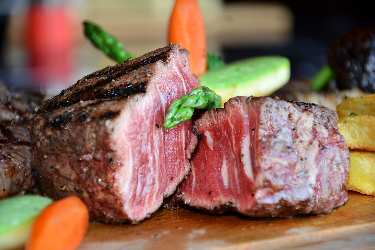 第一次拍牛排（图ZNDU5MzMxNDQ=） - 产品摄影 - 站酷设计师gaienxiao原创素材 - 站酷ZCOOL