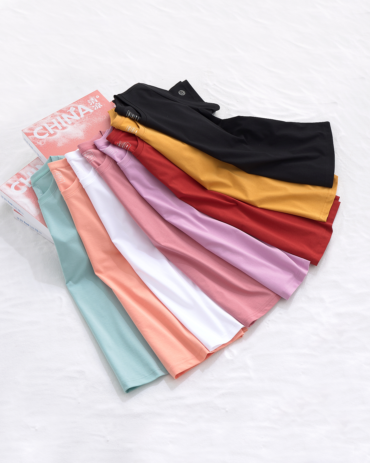 服裝類短袖拍攝（圖ZMjQ1MDUyMjQw） - 休閑/流行服飾 - 站酷設(shè)計(jì)師方堂攝影工作室原創(chuàng)素材 - 站酷ZCOOL