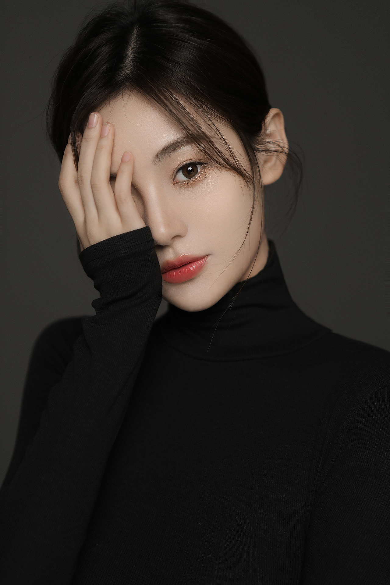 深圳市高级女生个人情绪肖像照艺术写真样照