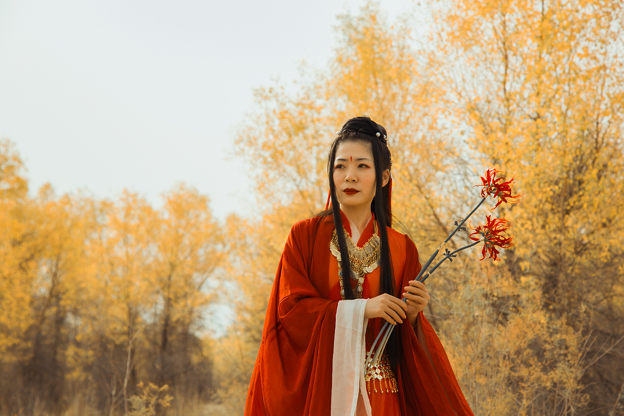 汉服旅拍丨踏雪乘西风,不如归云端丨新疆丨速报合集