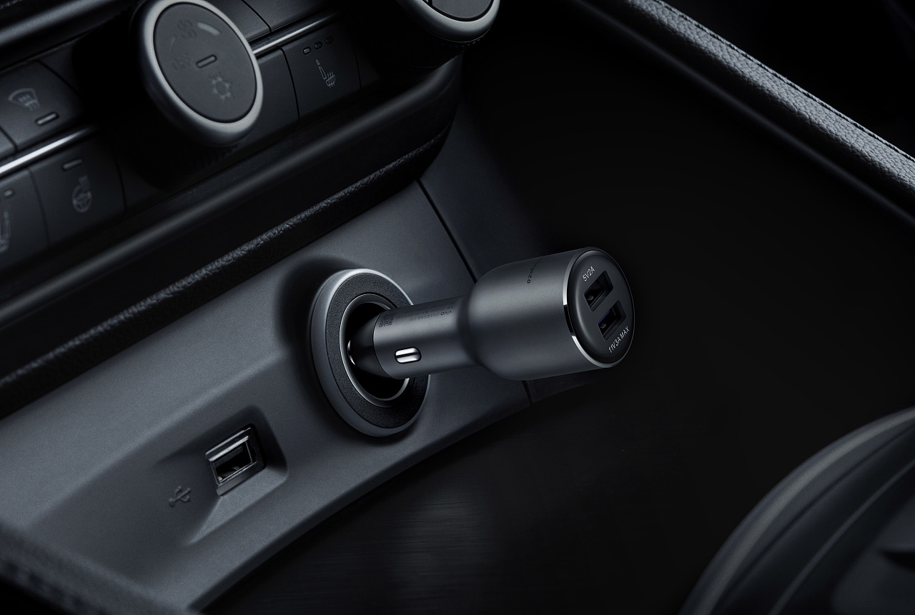 产品拍摄｜VIVO车载充电器手机游戏柄（图ZMjg3NjU3NzMy） - 产品摄影 - 站酷设计师卷毛Jake原创素材 - 站酷ZCOOL