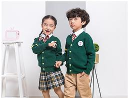 校服