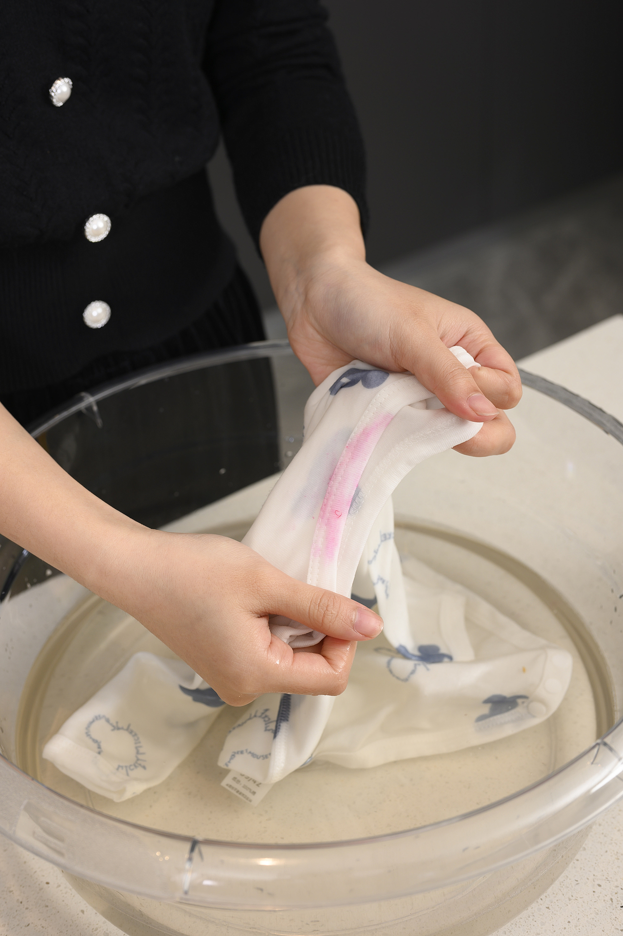 儿童洗手液/（图ZMjU1NDkyNjYw） - 产品摄影 - 站酷设计师Liam梁枫原创素材 - 站酷ZCOOL