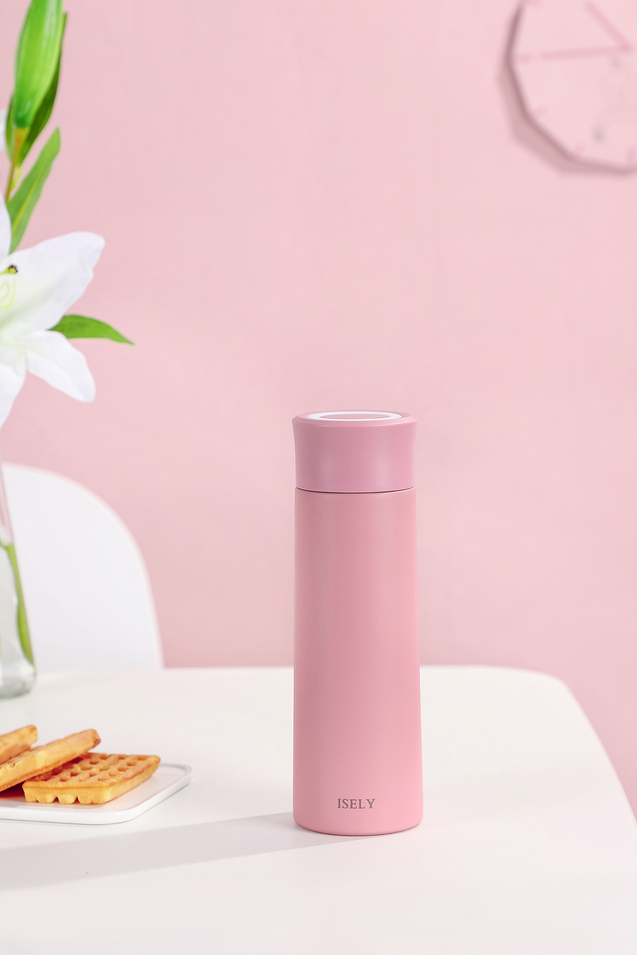 保温杯（图ZMTczMzI1ODA0） - 产品摄影 - 站酷设计师摄影师邓焱原创素材 - 站酷ZCOOL