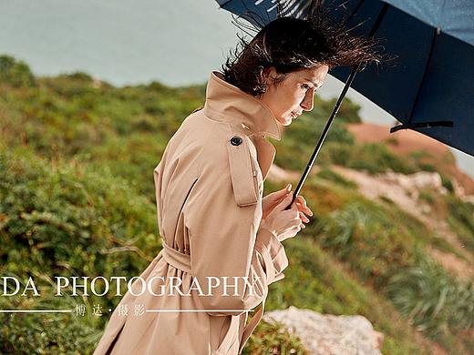 深圳博达摄影海报大片-服装品牌原创设计