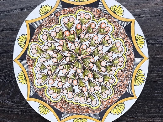 feixl86插画 曼陀罗 装饰画 禅绕画 点线面 线描 彩色线描 蝴557琉璃