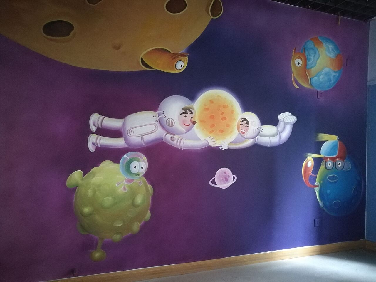 我们的公立幼儿园墙绘系列，（图ZOTU2NjMxODA=） - 商业插画 - 站酷设计师乐彩艺术派墙绘原创素材 - 站酷ZCOOL