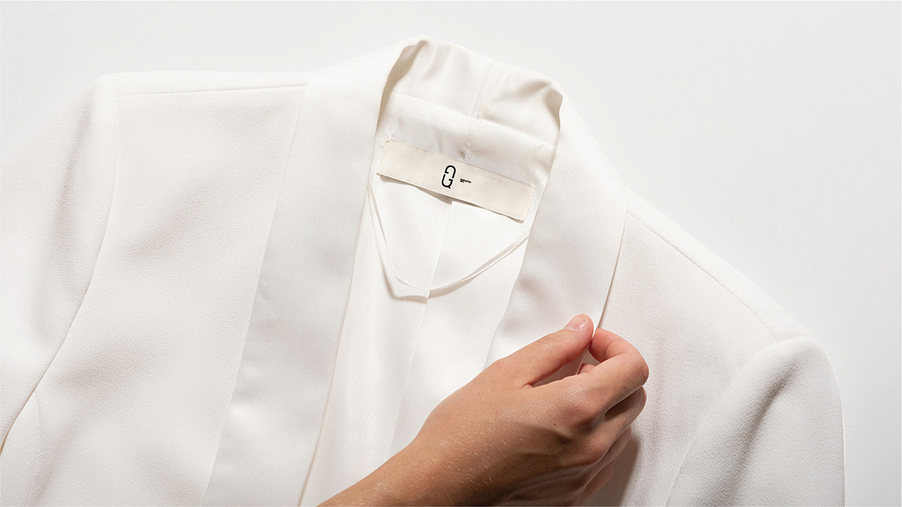 女装品牌LOGO 提案（图ZMjQ2MzEwODg0） - 品牌 - 站酷设计师tall飞翔者原创素材 - 站酷ZCOOL