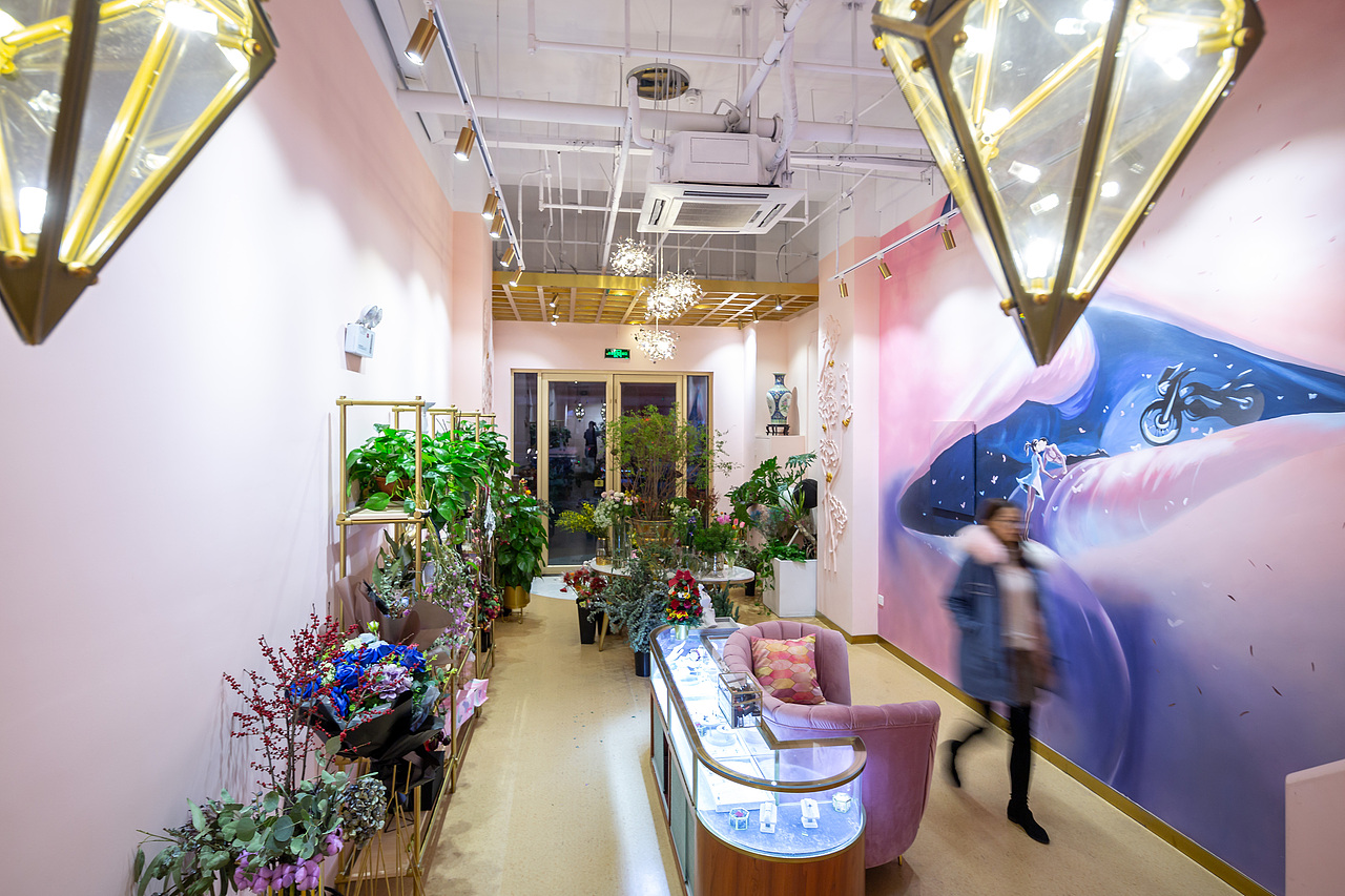 Art and flowers / 花艺店