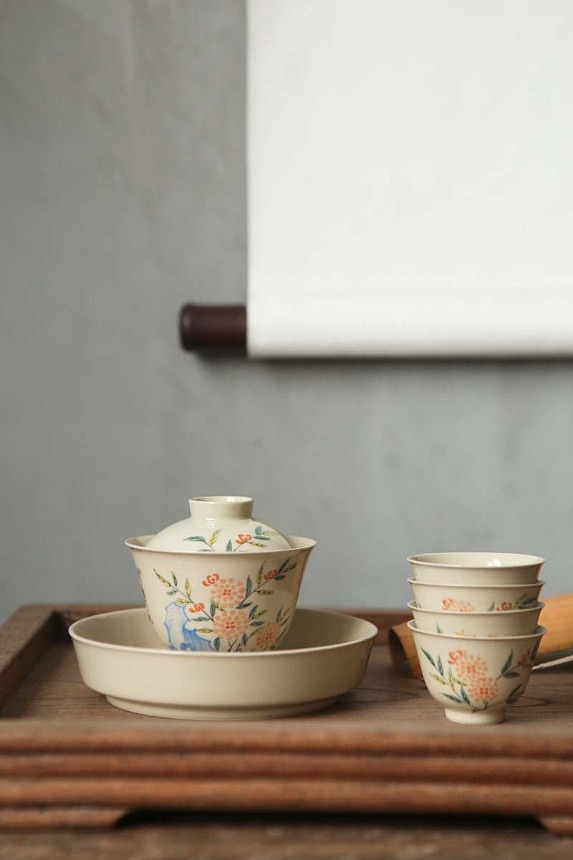 瓷礼记 桃花茶具套组（图ZMzAyOTE3NDY0） - 产品摄影 - 站酷设计师鸿霖厨卫原创素材 - 站酷ZCOOL