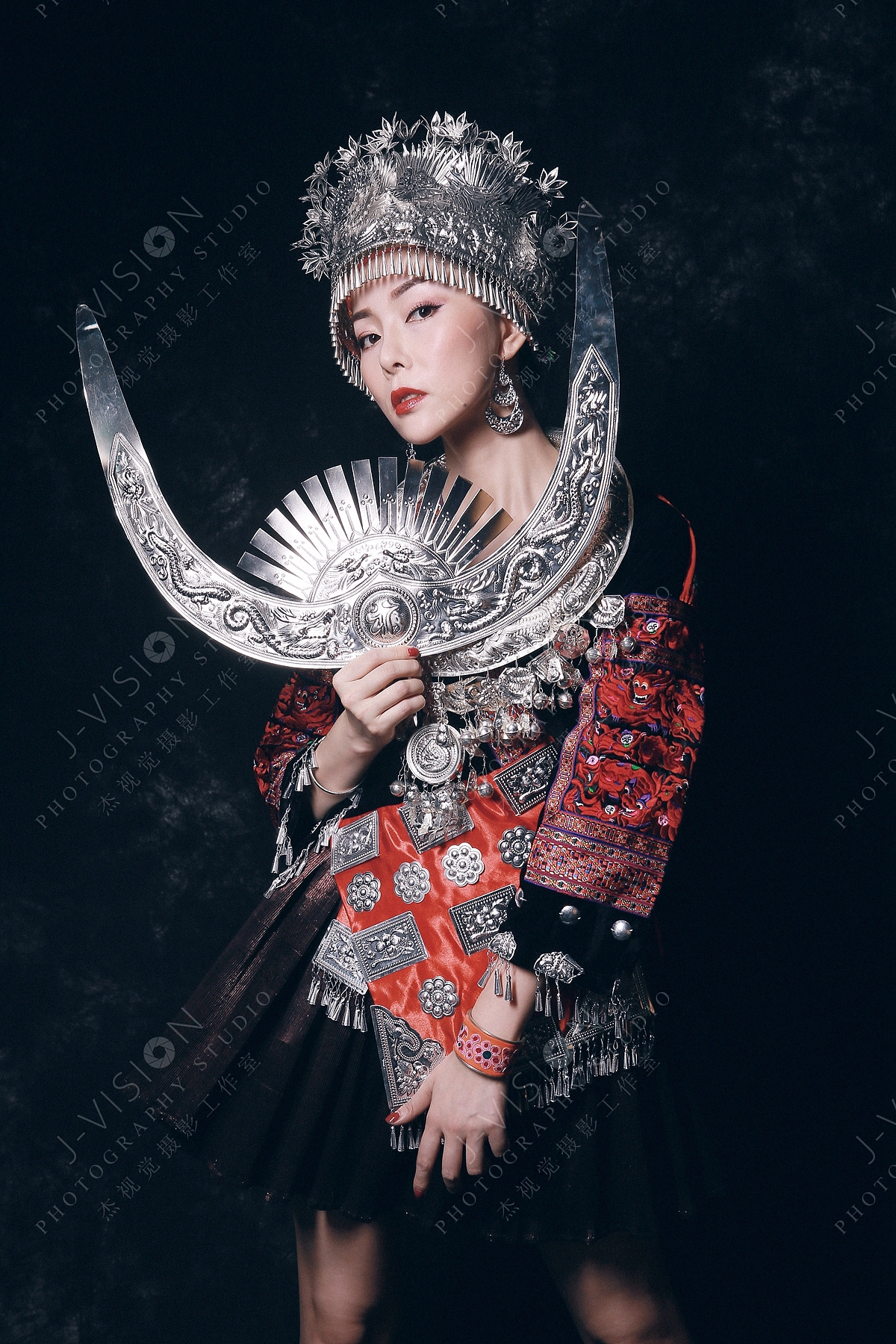 苗族服饰人像摄影